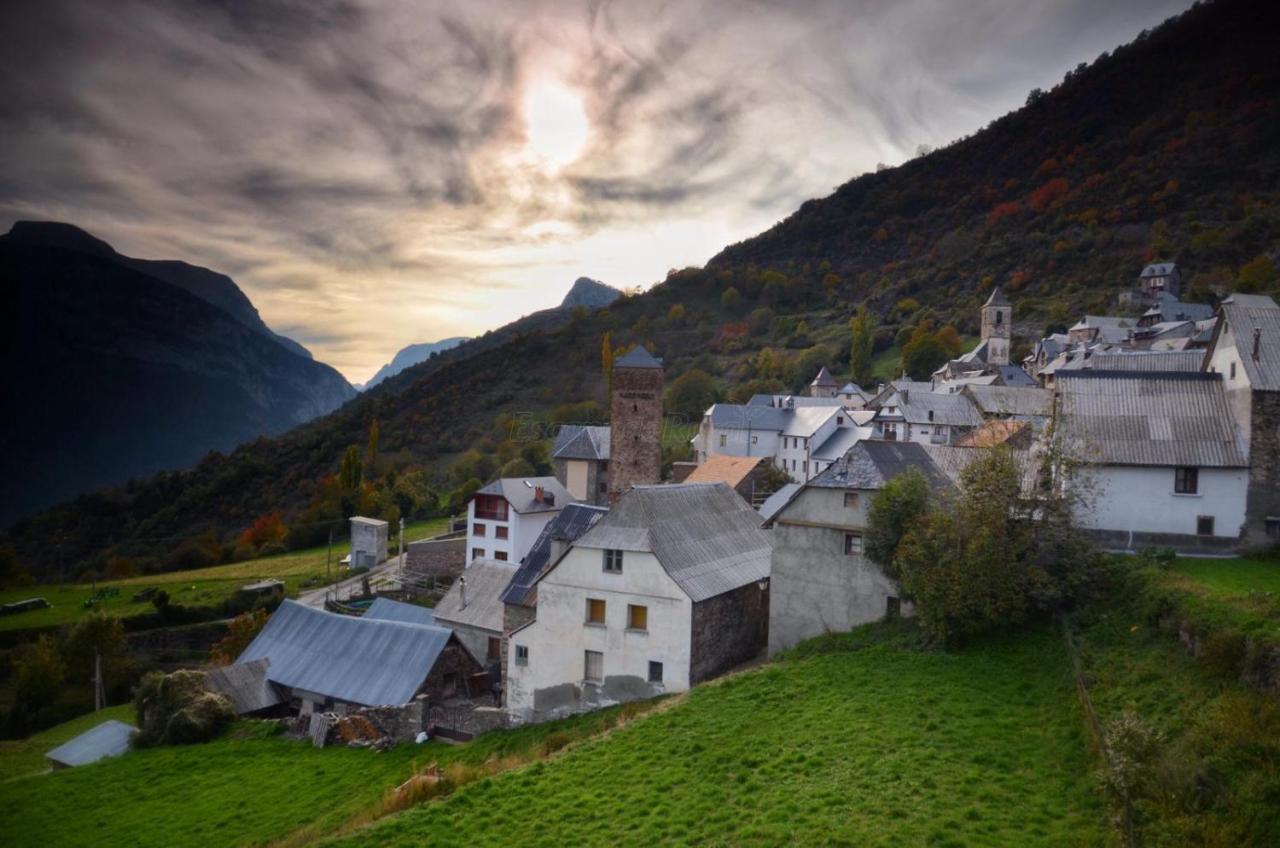 La Bordeta De Blas Gistain Exterior photo